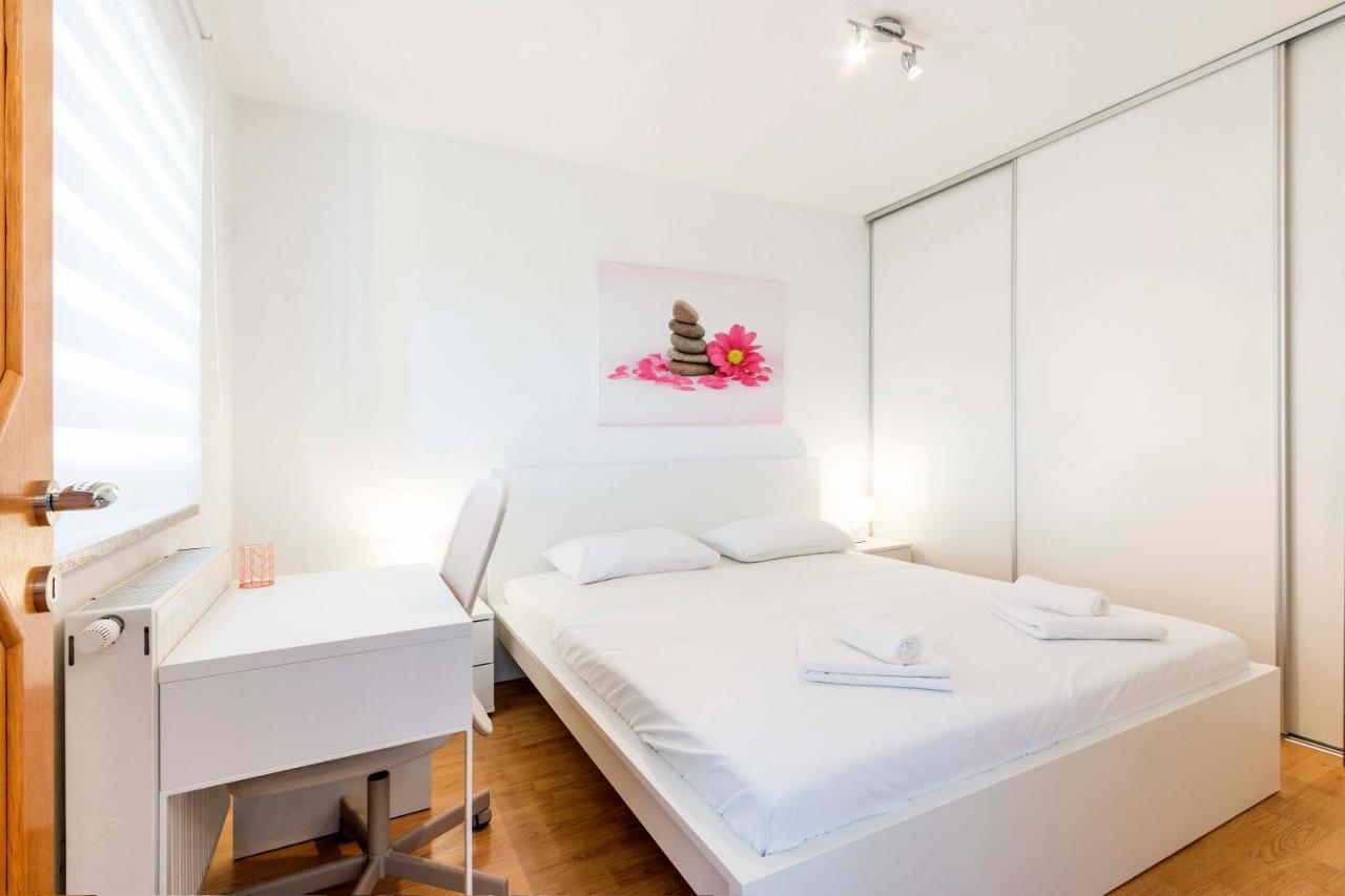 Apartment Elena Pula Luaran gambar